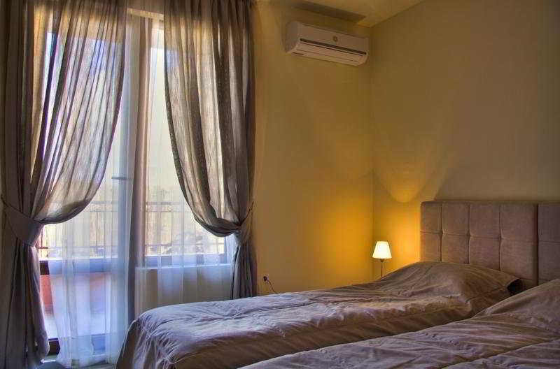 Sunflower Aparthotel ซันนีบีช ภายนอก รูปภาพ